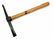Молоток сварщика с деревянной ручкой